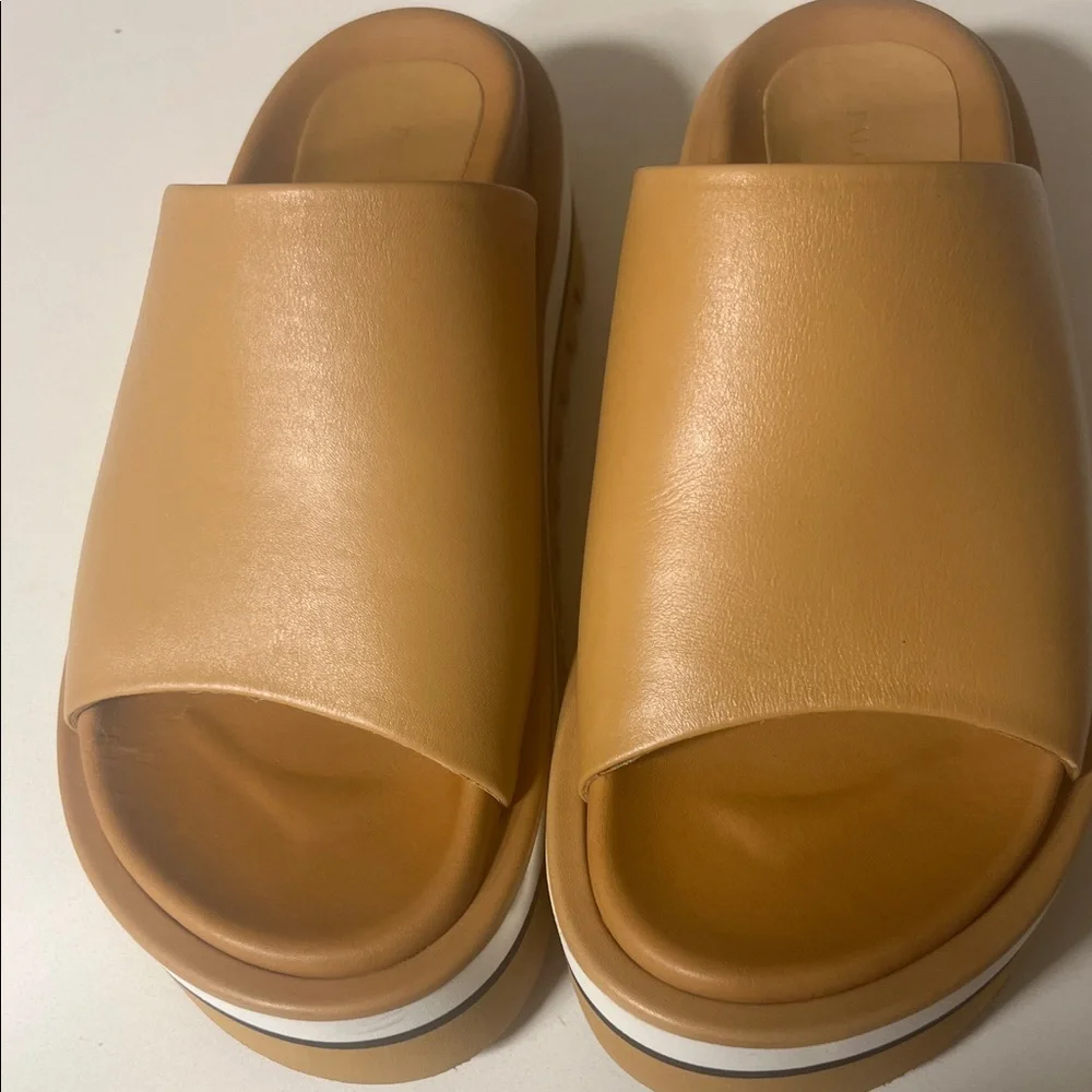 Paloma Barcelo Camel Platform Slides - Picture 7 of 9